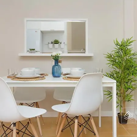 Appartement Cosy 3-bedroom For 6-8 People Just 50m From The Salou
